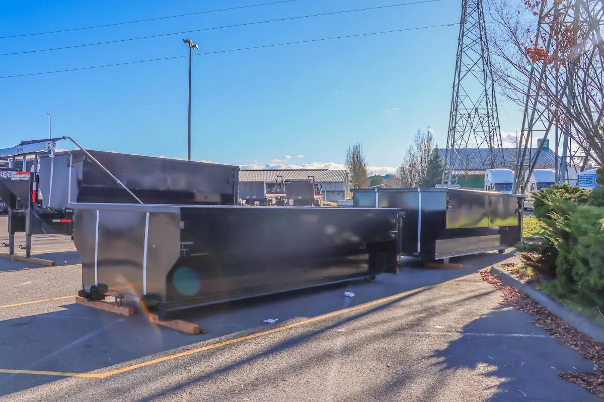 Roll-off dumpster ready for waste disposal at job site for 40 Yard Dumpster Rental in Highland Park